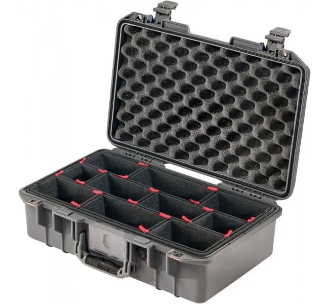 Кейс Pelican Air 1485 перегородки TrekPak серебро 014850-0050-180E
