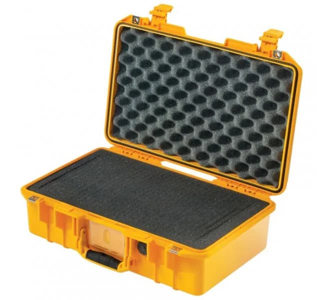 Кейс Pelican Air 1485 с поропластом желтый 014850-0000-240E