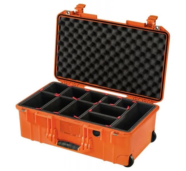 Кейс Pelican Air 1535 перегородки TrekPak оранжевый 015350-0051-150E
