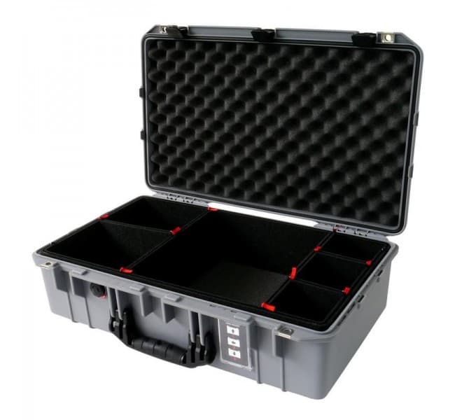 Кейс Pelican Air 1555 перегородки TrekPak серебро 015550-0050-180E