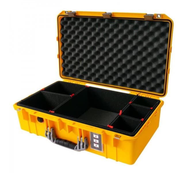 Кейс Pelican Air 1555 перегородки TrekPak желтый 015550-0050-240E