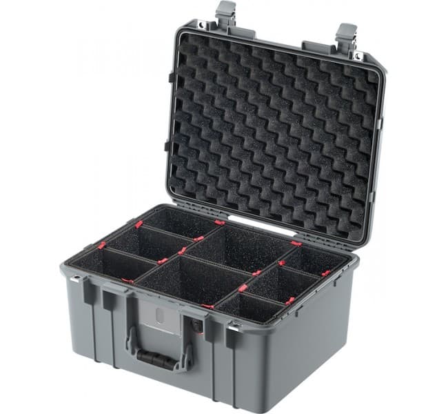 Кейс Pelican Air 1557 перегородки TrekPak серебро 015570-0050-180E