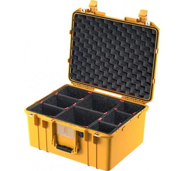 Кейс Pelican Air 1557 перегородки TrekPak желтый 015570-0050-240E