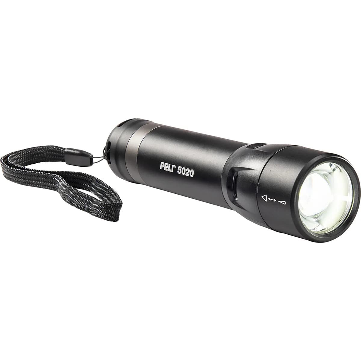 Тактический фонарь Peli 5020 LED с регулируемой фокусировкой луча черный 050200-0100-110E