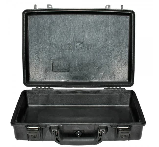 Защитный кейс для ноутбука Peli Protector 1470 без поропласта черный 1470-001-110E