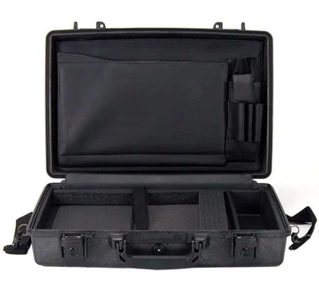 Защитный кейс для ноутбука Peli Protector 1490CC1 с органайзером и вставкой черный 1490-003-110E