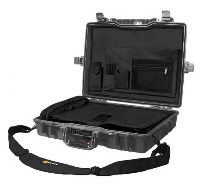 Защитный кейс для ноутбука Peli Protector 1495CC1 с органайзером и защитным комплектом черный 1495-003-110E