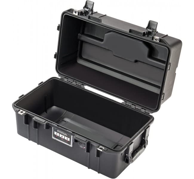 Защитный кейс Peli Air 1465 без поропласта черный 014650-0010-110E