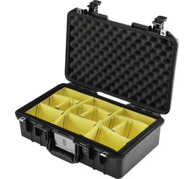 Защитный кейс Peli Air 1485 с мягкими перегородками черный 014850-0041-110E