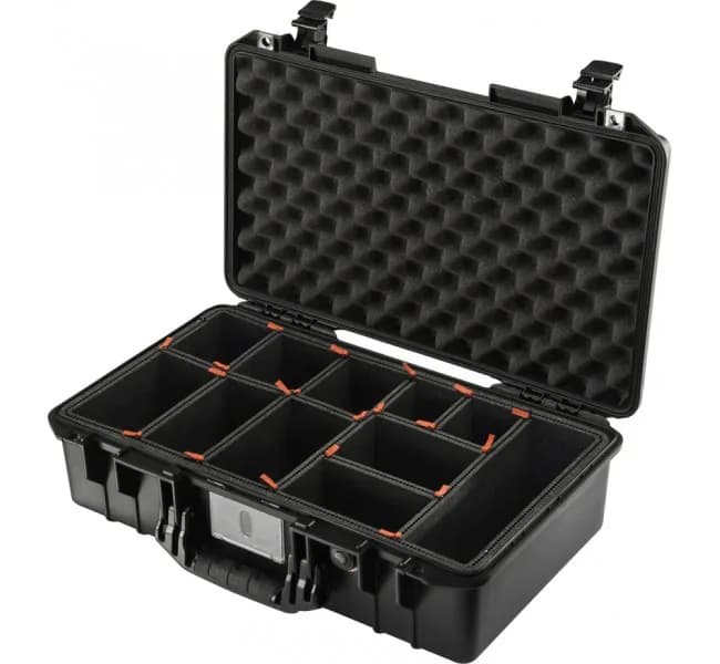 Защитный кейс Peli Air 1525 с жесткими перегородками черный 015250-0051-110E