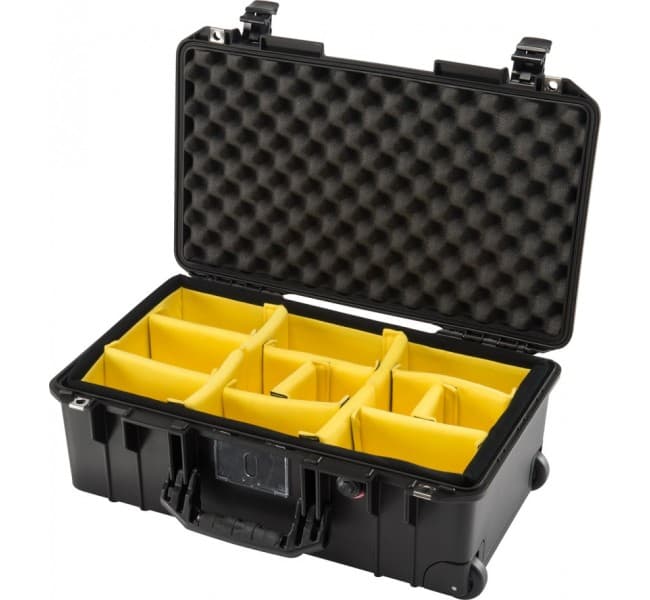 Защитный кейс Peli Air 1535 с мягкими перегородками черный 015350-0043-110E