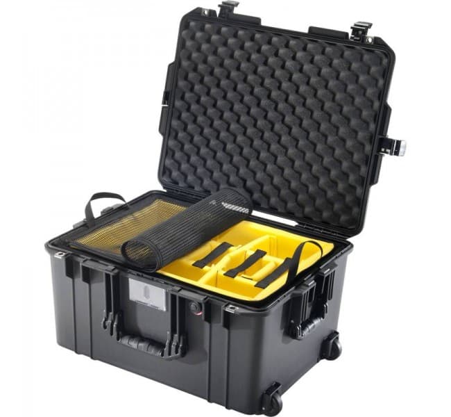 Защитный кейс Peli Air 1607 с мягкими перегородками черный 016070-0042-110E