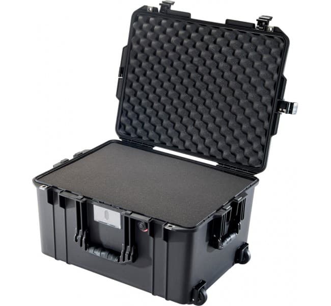 Защитный кейс Peli Air 1607 с поропластом черный 016070-0002-110E