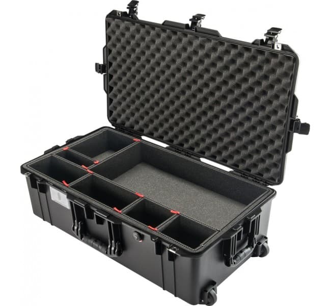 Защитный кейс Peli Air 1615 с жесткими перегородками TrekPak черный 016150-0051-110E