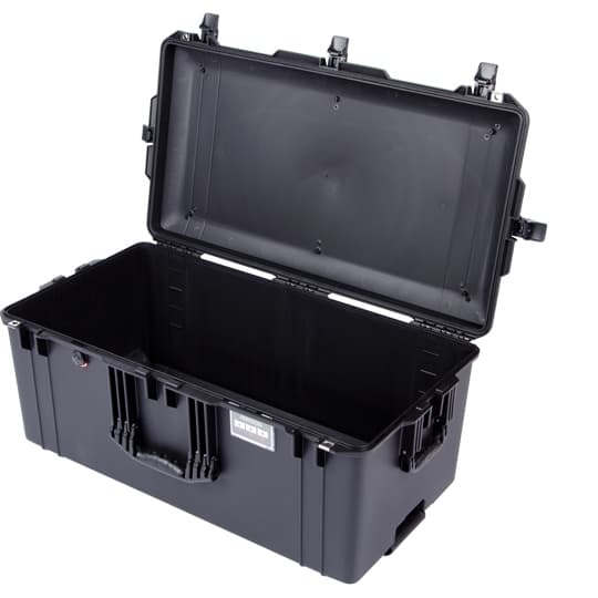 Защитный кейс Peli Air 1646 без поропласта черный 016460-0010-110E