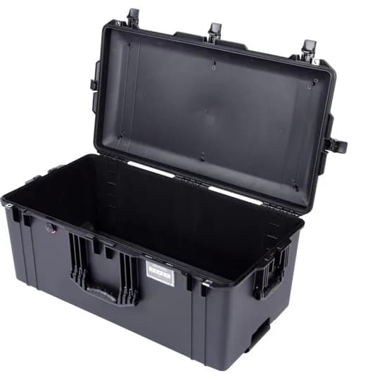 Защитный кейс Peli Air 1646 без поропласта черный 016460-0010-110E