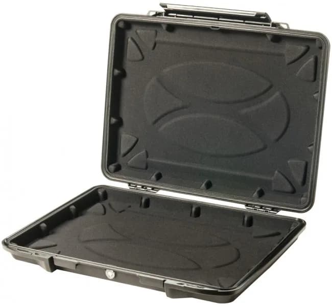 Защитный кейс Peli HardBack 1095CC для ноутбука с вкладышем 1090-023-110E