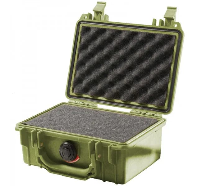 Защитный кейс Peli Protector 1120 с поропластом зеленый 1120-000-130E