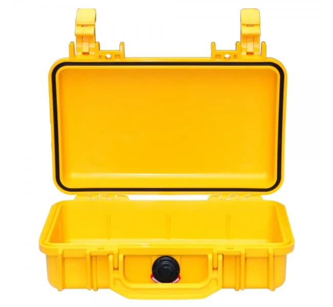 Защитный кейс Peli Protector 1170 без поропласта желтый 1170-001-240E