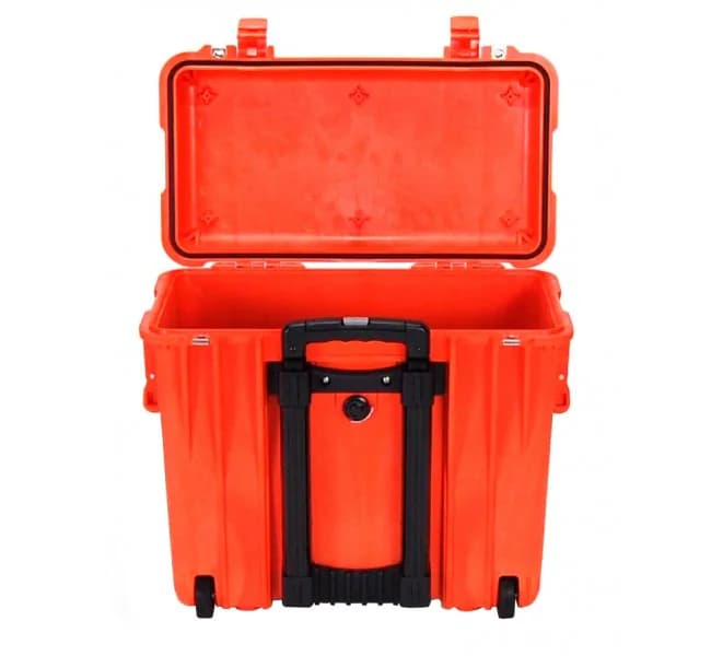 Защитный кейс Peli Protector 1440 без поропласта оранжевый 1440-001-150E