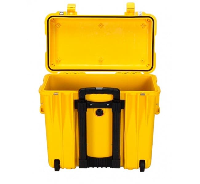 Защитный кейс Peli Protector 1440 без поропласта желтый 1440-001-240E