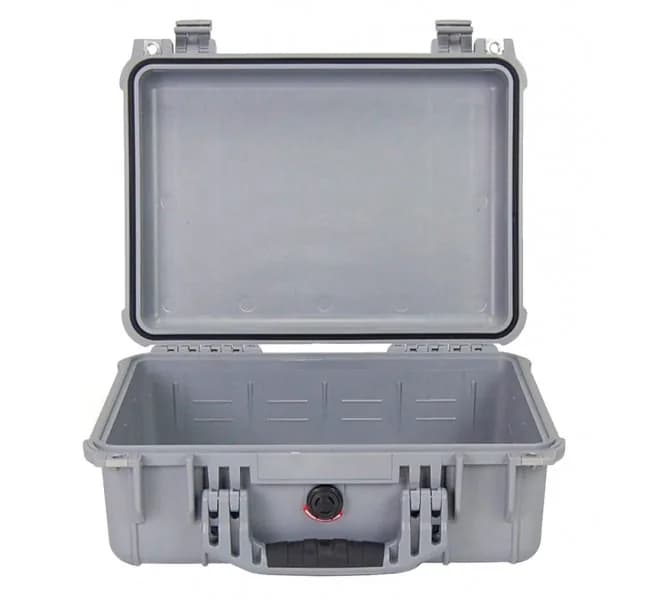 Защитный кейс Peli Protector 1450 без поропласта серебро 1450-001-180E