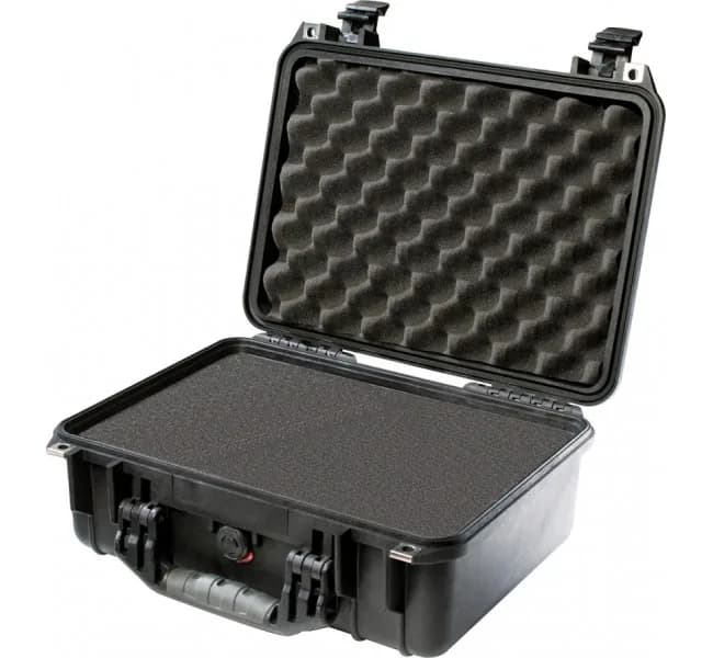 Защитный кейс Peli Protector 1450 с поропластом черный 1450-000-110E
