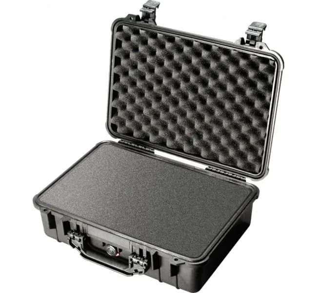 Защитный кейс Peli Protector 1500 с поропластом черный 1500-000-110E