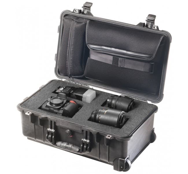 Защитный кейс Peli Protector 1510LFC с поропластом и органайзером черный 1510-008-110E