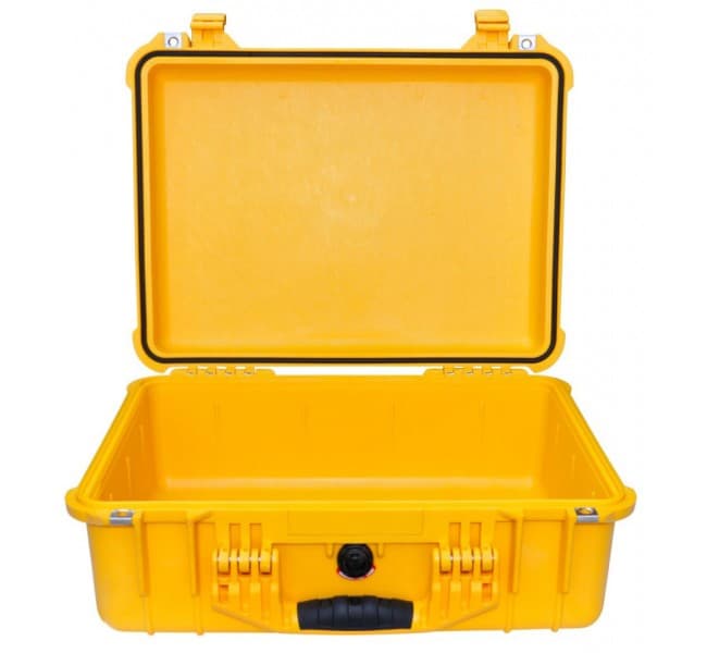 Защитный кейс Peli Protector 1520 без поропласта желтый 1520-021-240E