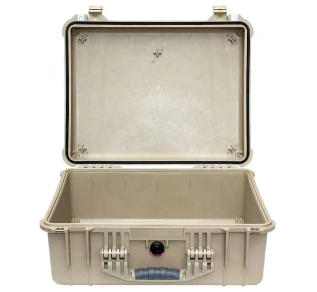 Защитный кейс Peli Protector 1550 без поропласта коричневый 1550-001-190E