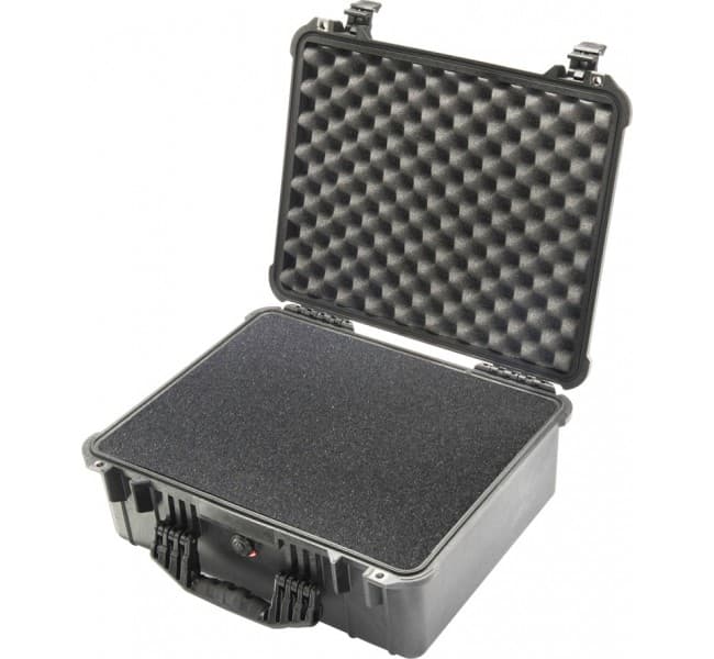 Защитный кейс Peli Protector 1550 с поропластом черный 1550-000-110E