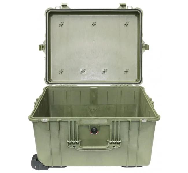 Защитный кейс Peli Protector 1620 без поропласта зеленый 1620-001-130E