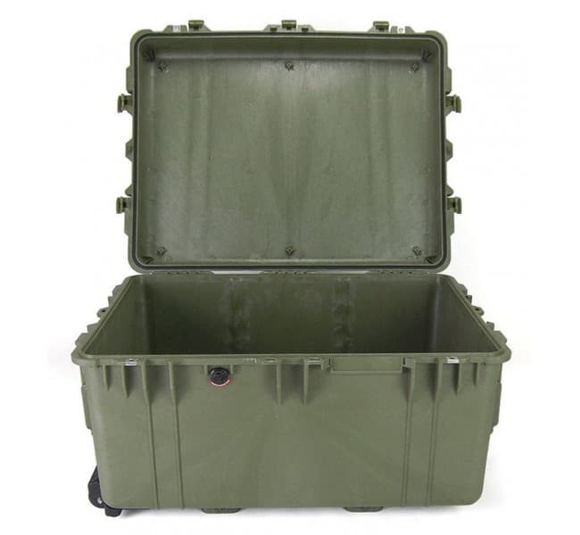 Защитный кейс Peli Protector 1630 без поропласта зеленый 1630-001-130E