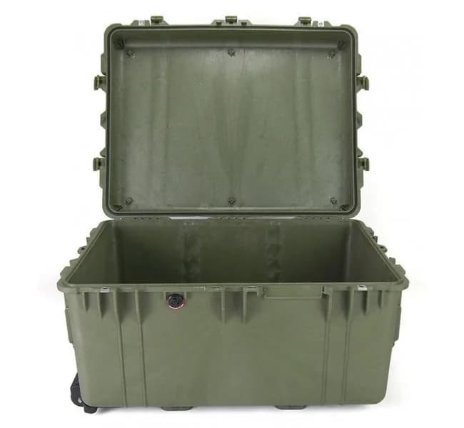 Защитный кейс Peli Protector 1630 без поропласта зеленый 1630-001-130E