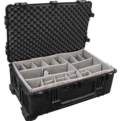 Защитный кейс Peli Protector 1650 с жесткими перегородками 016500-0040-110E