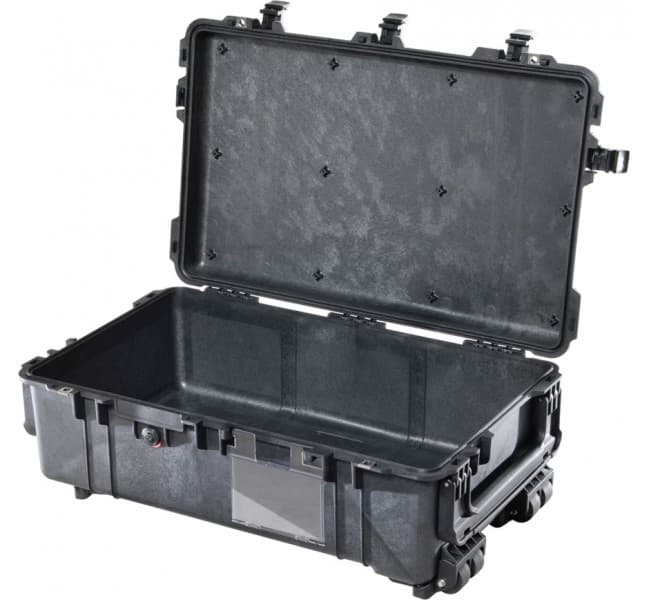 Защитный кейс Peli Protector 1670 без поропласта черный 1670-001-110E