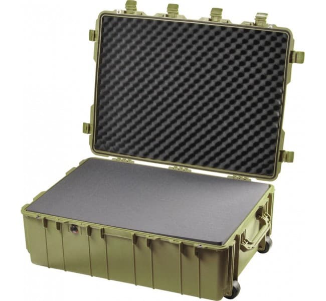 Защитный кейс Peli Protector 1730 с поропластом зеленый 1730-000-130E