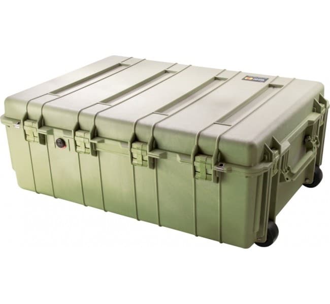 Защитный кейс Peli Protector 1730 с поропластом зеленый 1730-001-130E