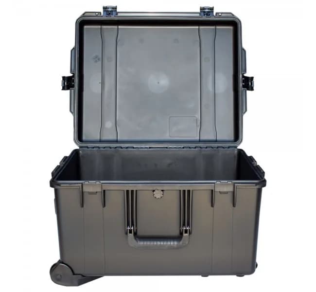 Защитный кейс Peli Storm IM2750 без поропласта черный IM2750-02000