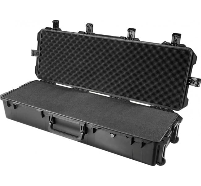 Защитный кейс Peli Storm iM3220 с поропластом черный IM3220-01001