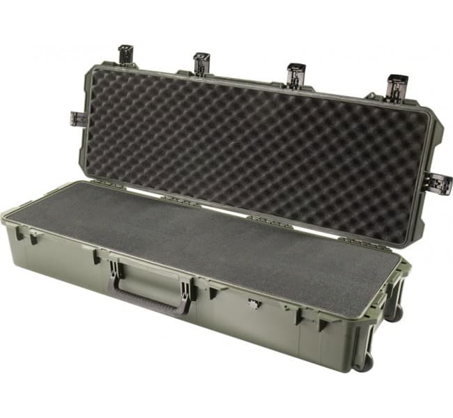 Защитный кейс Peli Storm iM3220 с поропластом зеленый IM3220-31001