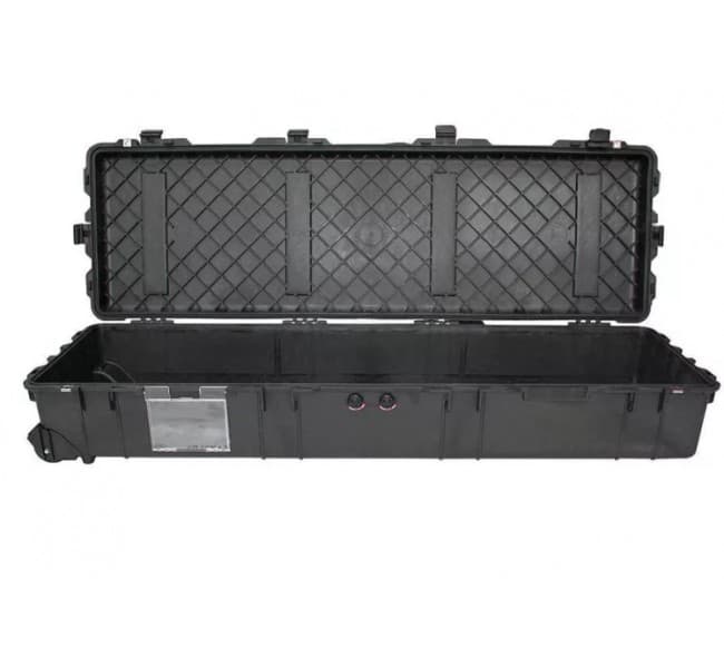 Защитный оружейный кейс Peli Protector 1770 без поропласта черный 017700-0010-110E